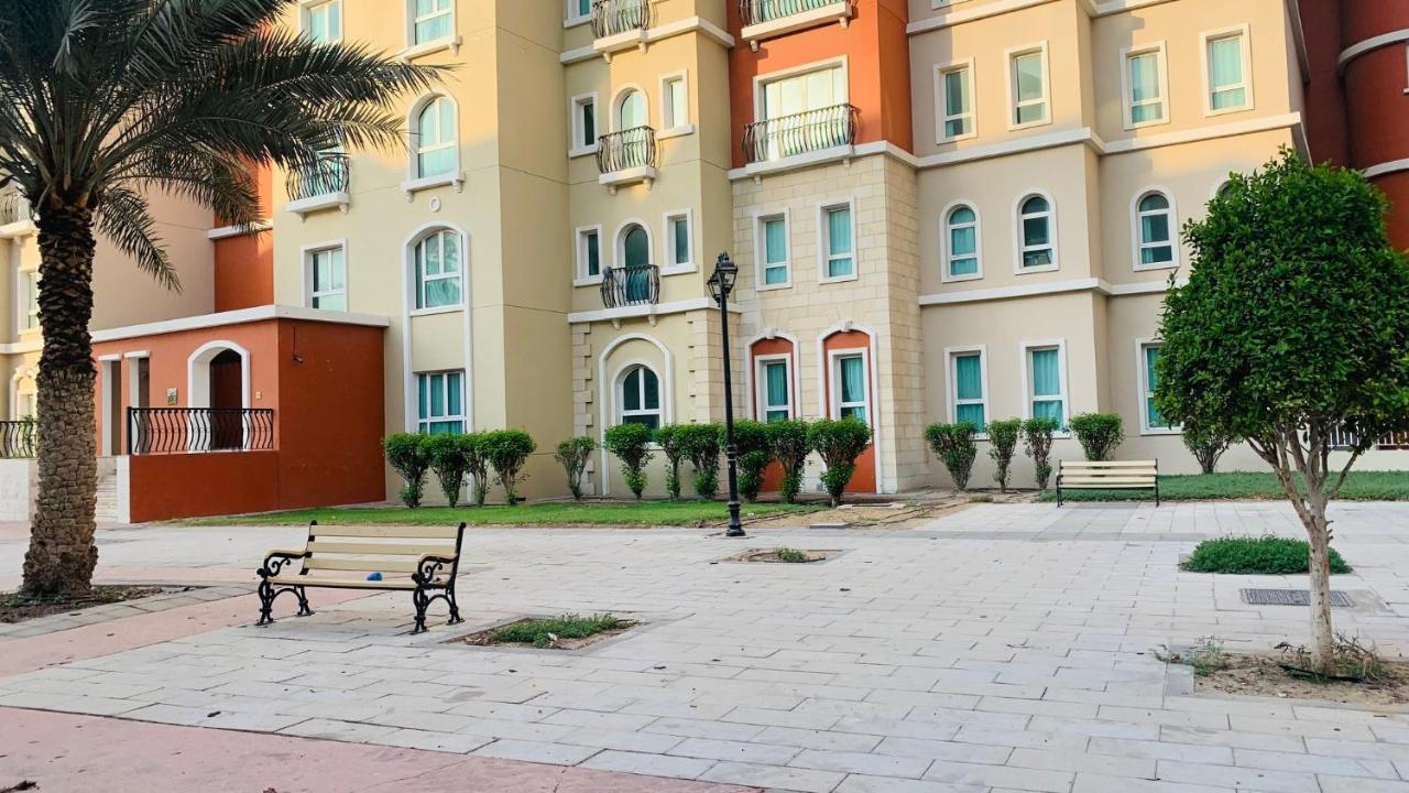 Expo Backpackers Vandrerhjem Dubai Eksteriør bilde